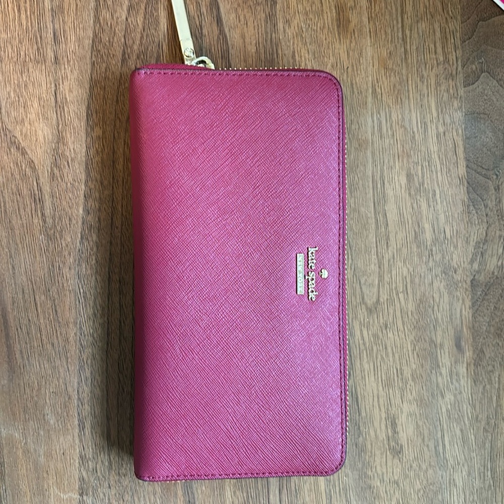 Kate spade zip around wallet